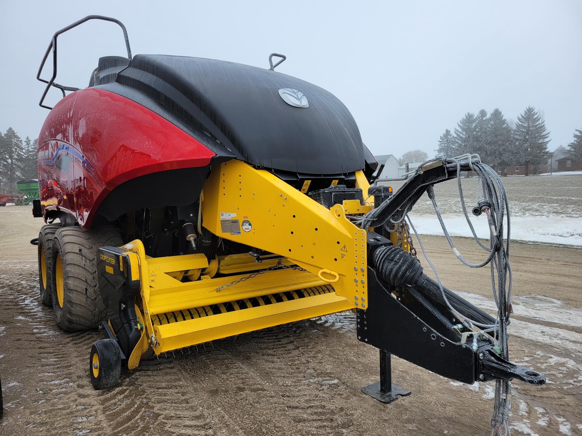 2022 New Holland BB340R Plus