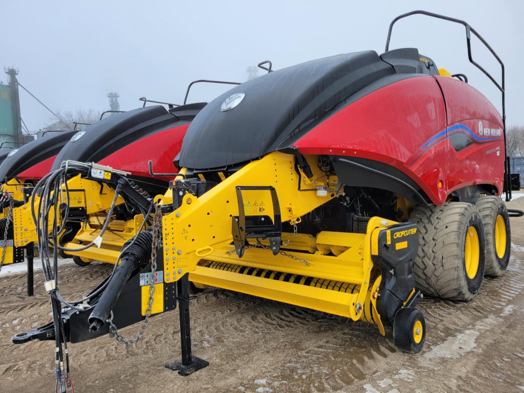 2022 New Holland BB340R Plus