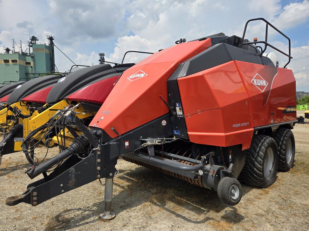 2015 Kuhn LSB890D