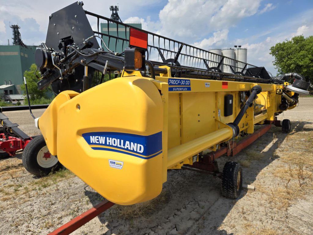 2020 New Holland 740cf