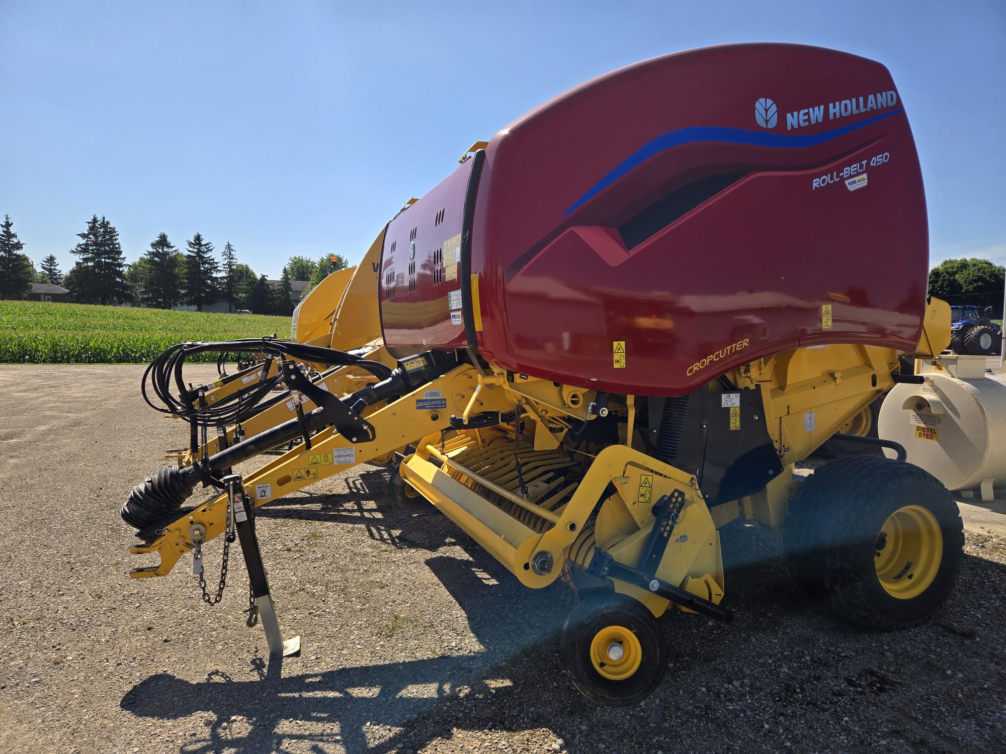 2022 New Holland RB450