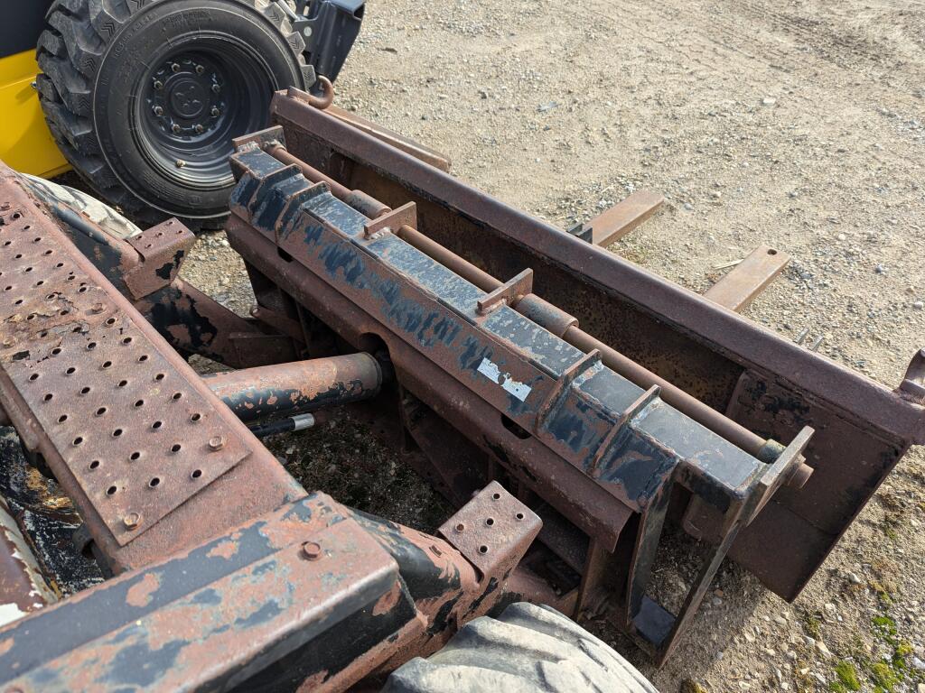 1990 New Holland L555