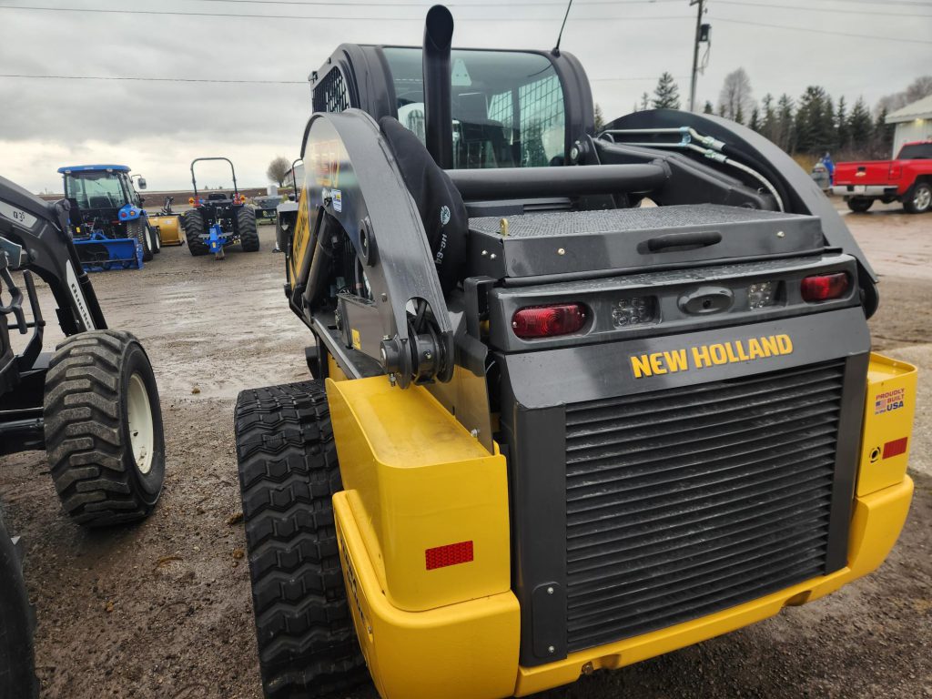 2024 New Holland C337