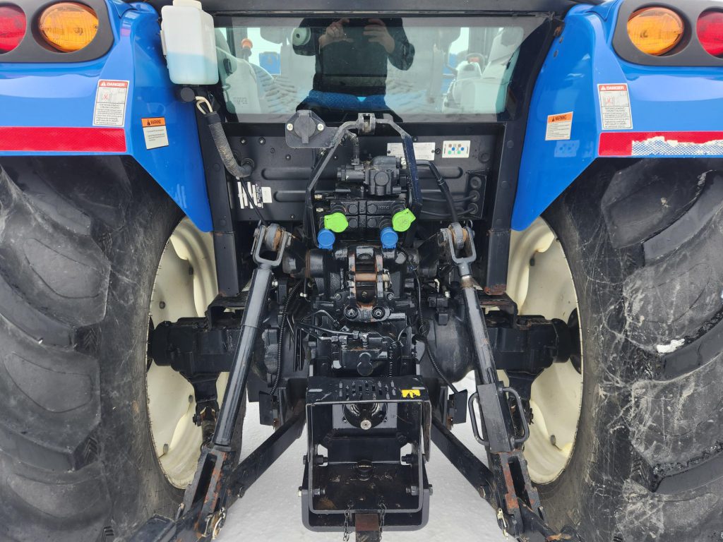 2014 New Holland T4.95