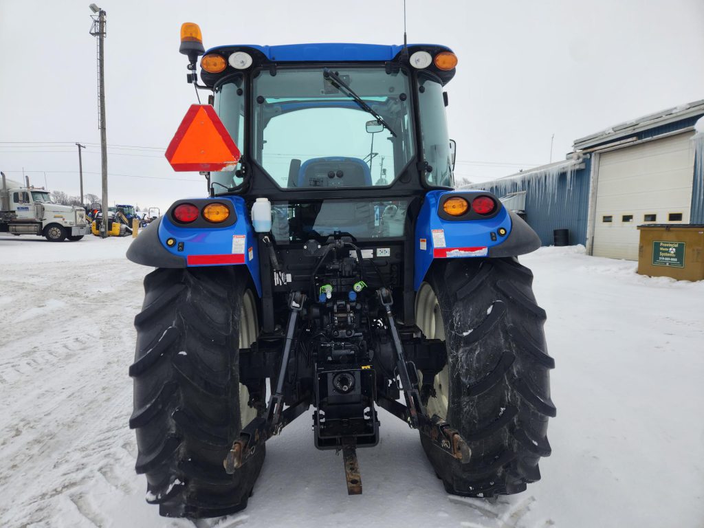 2014 New Holland T4.95