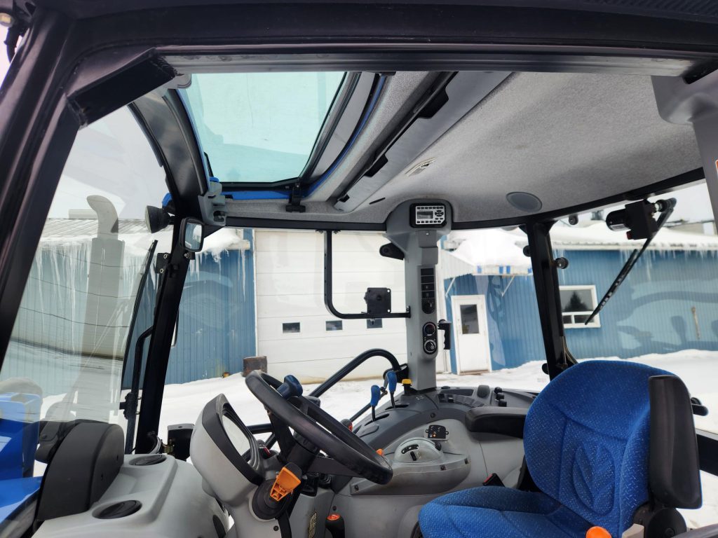 2014 New Holland T4.95