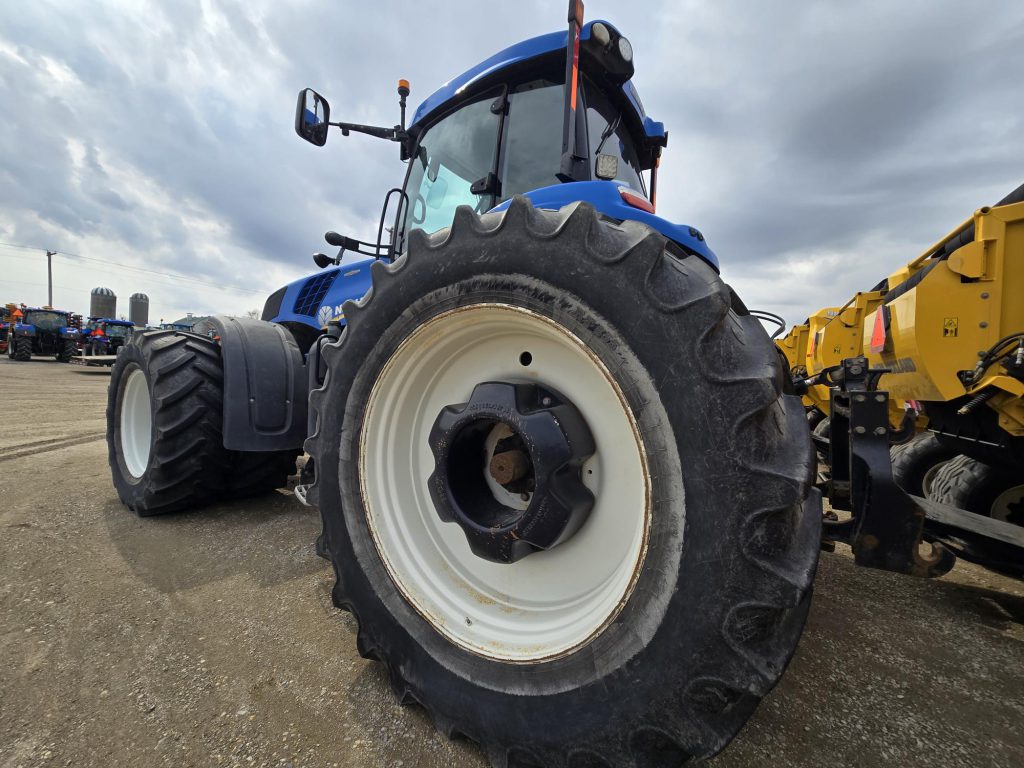 2014 New Holland T8.420