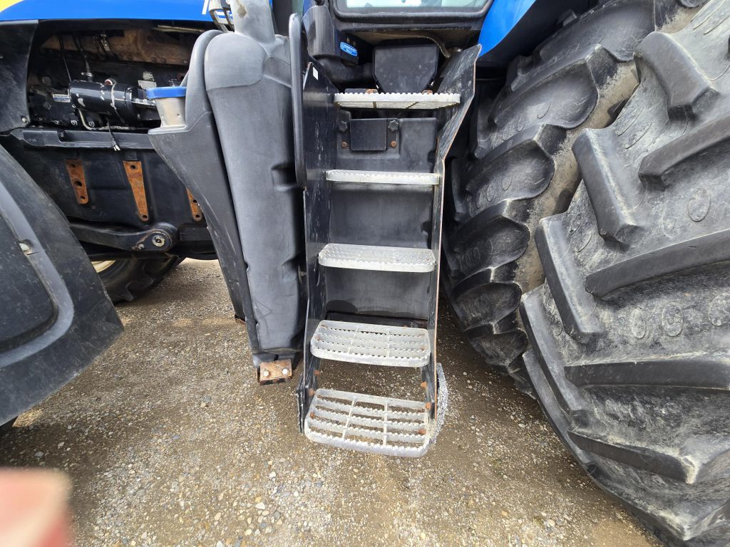 2014 New Holland T8.420
