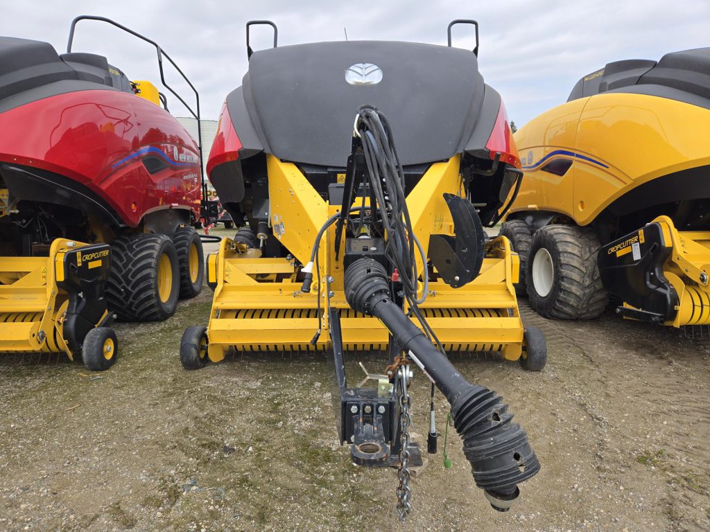2023 New Holland BB340R Plus