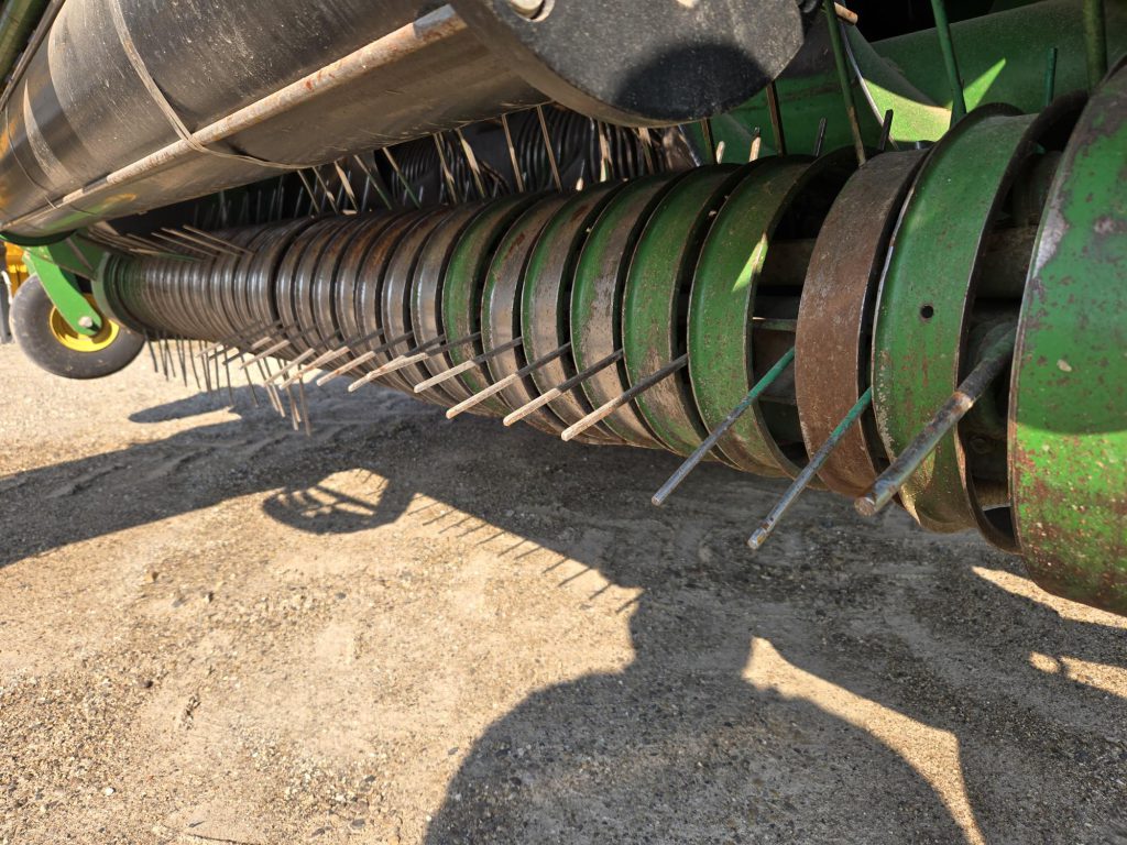 2018 John Deere L341