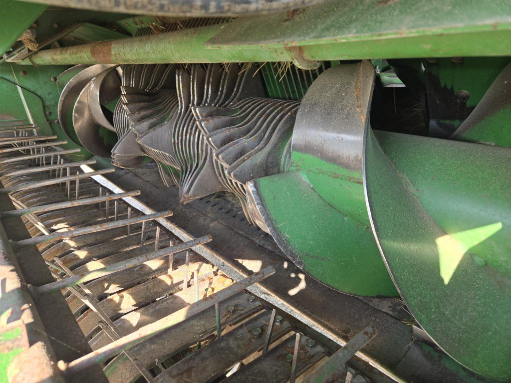 2018 John Deere L341