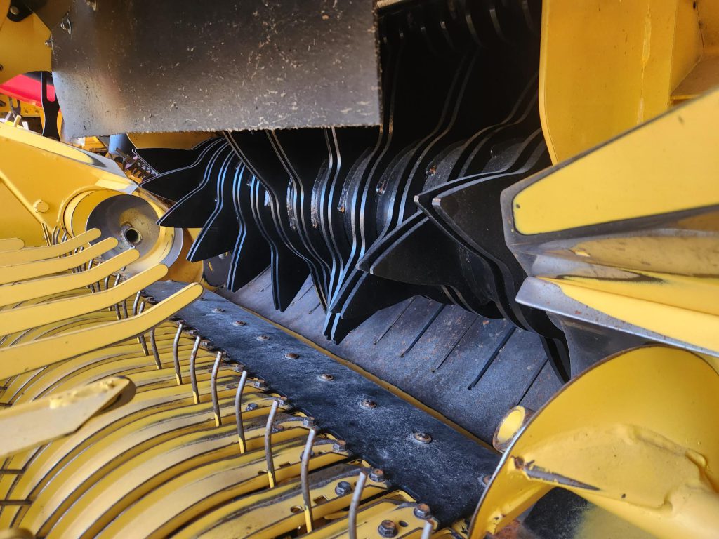 2023 New Holland Pro Belt 450