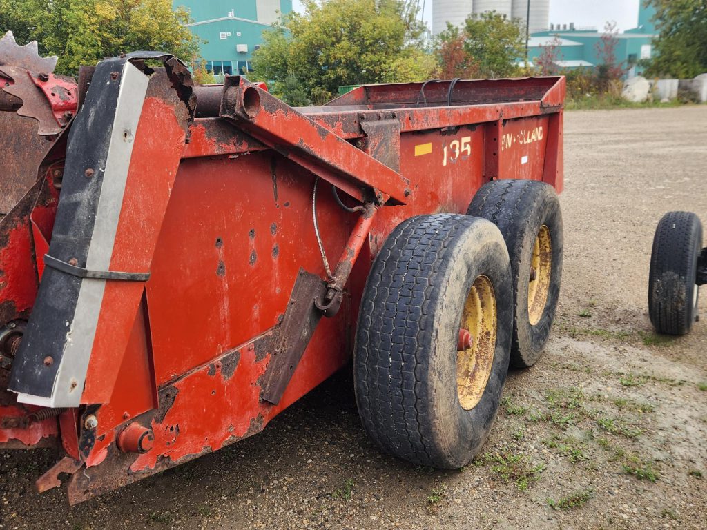 2004 New Holland 195
