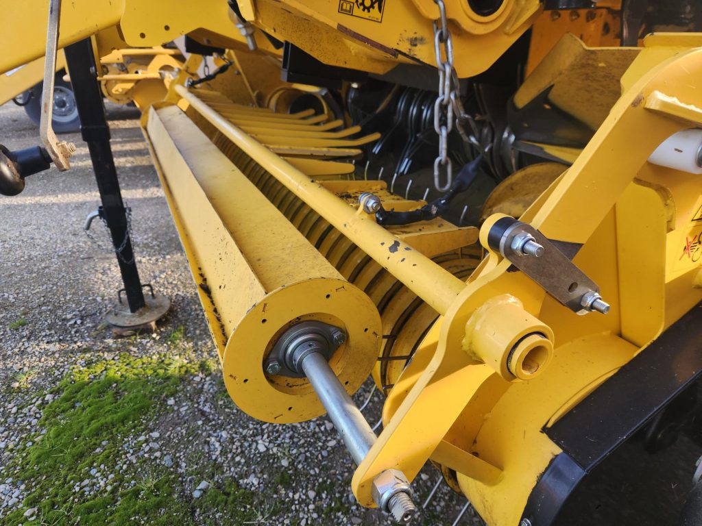 2023 New Holland Pro Belt 450