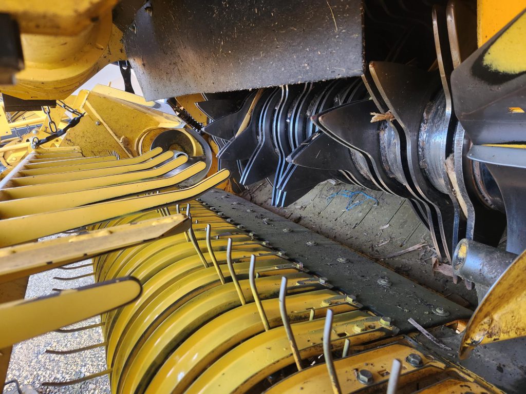 2023 New Holland Pro Belt 450
