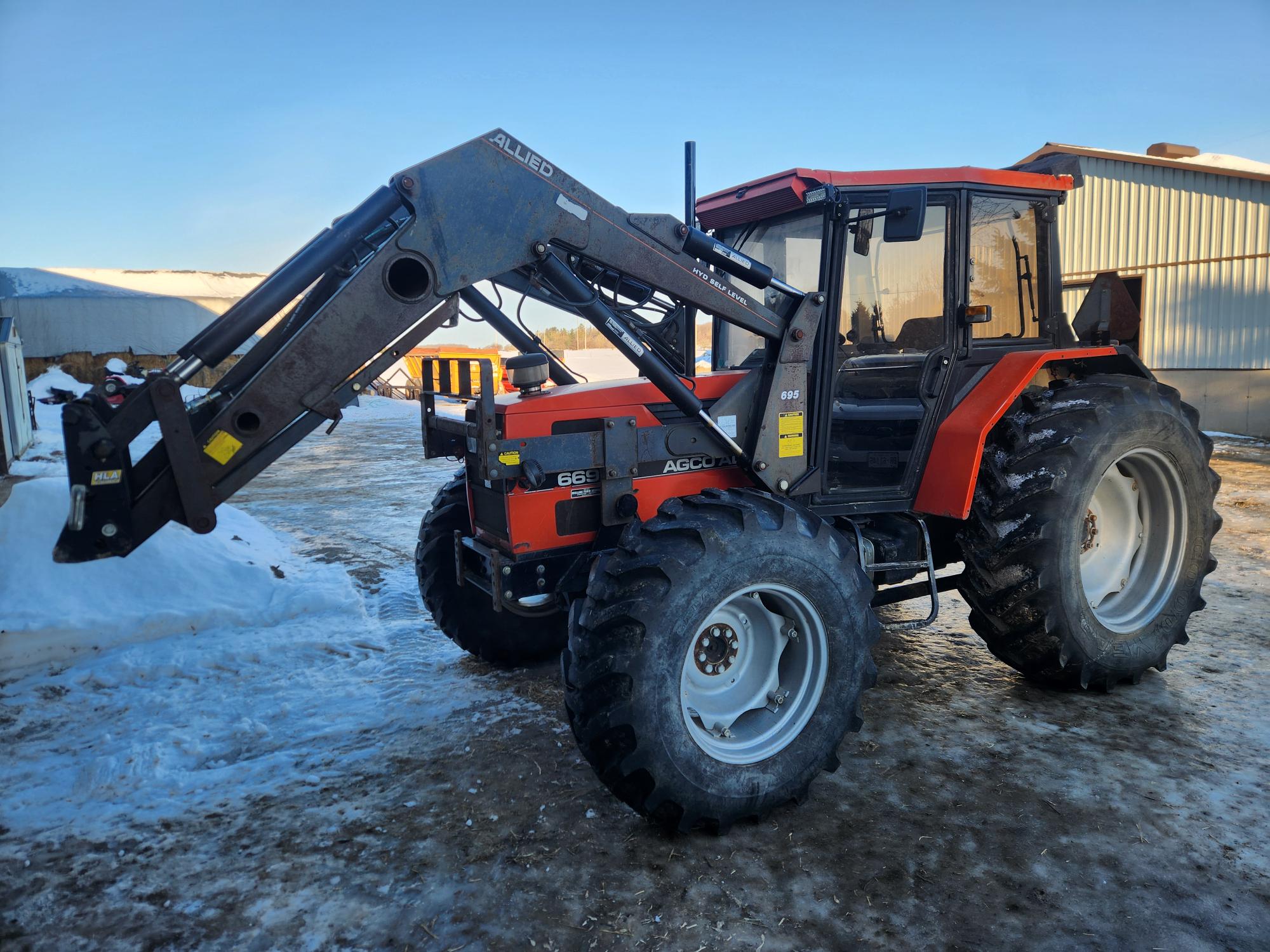 1992 Agco Allis 6690