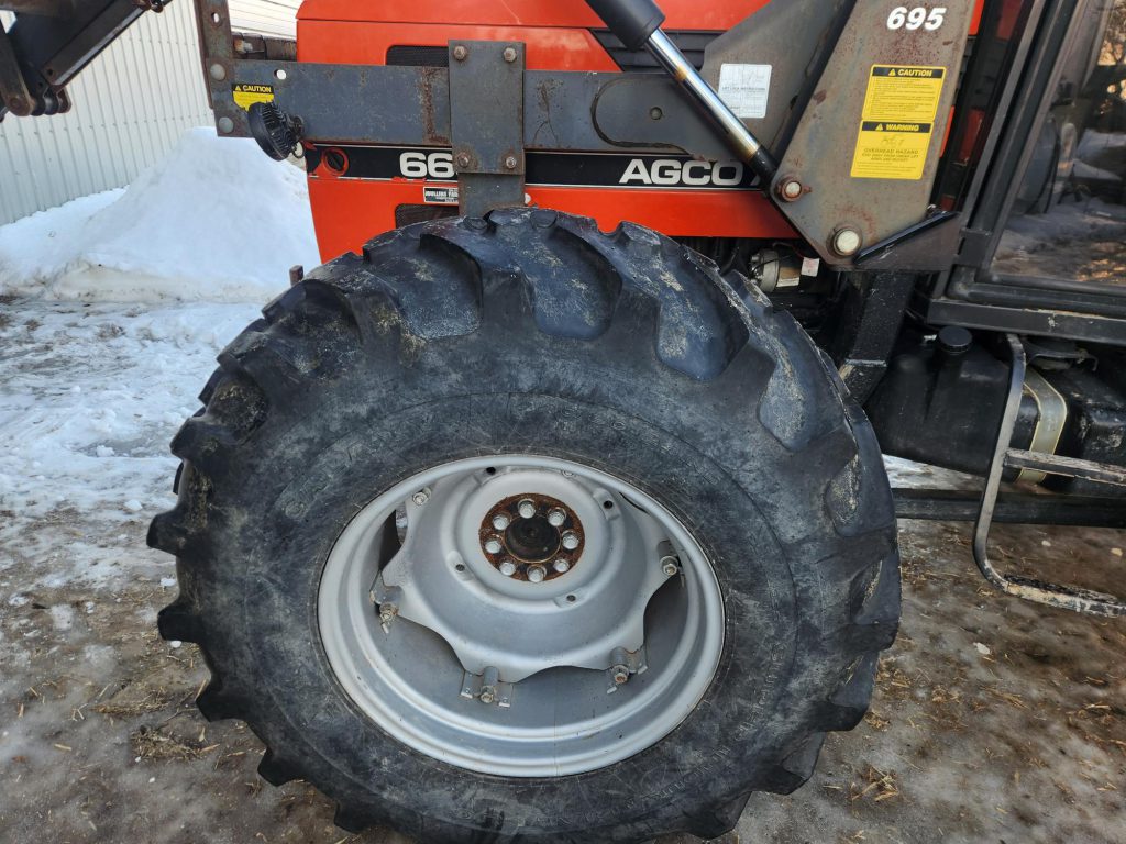 1992 Agco Allis 6690