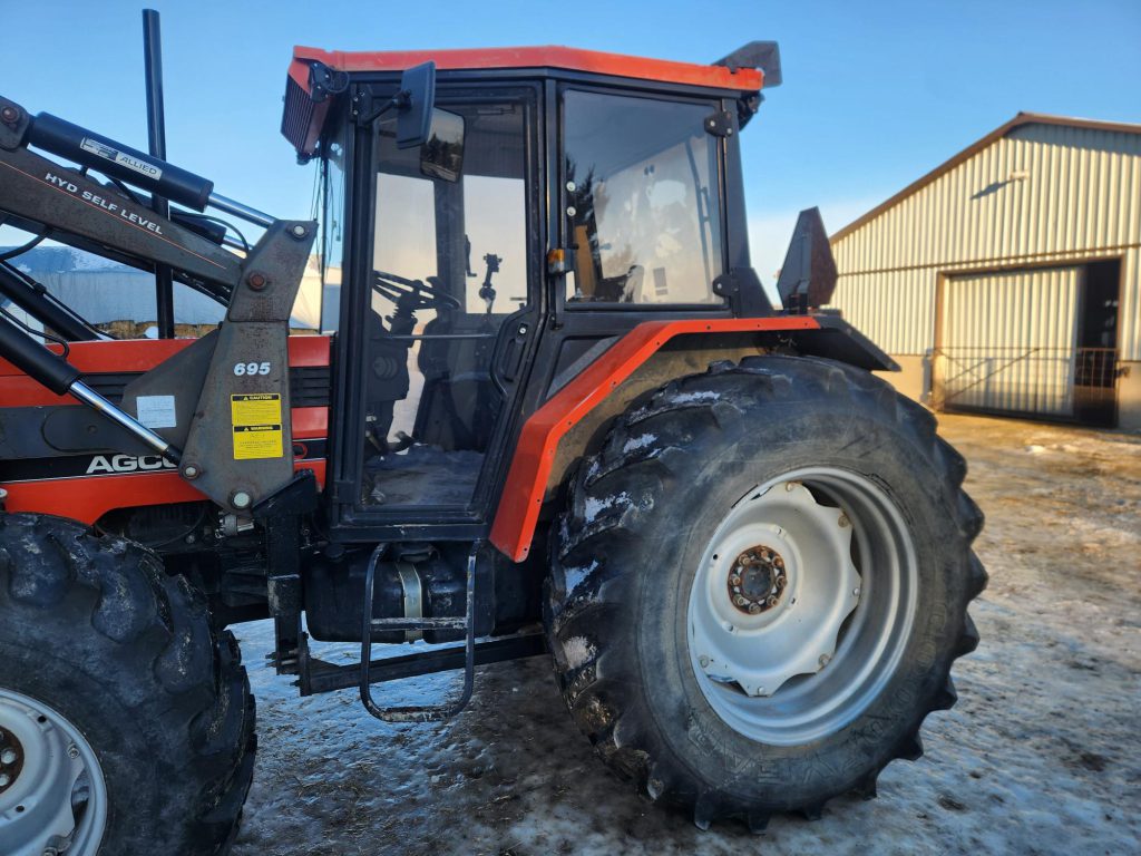1992 Agco Allis 6690