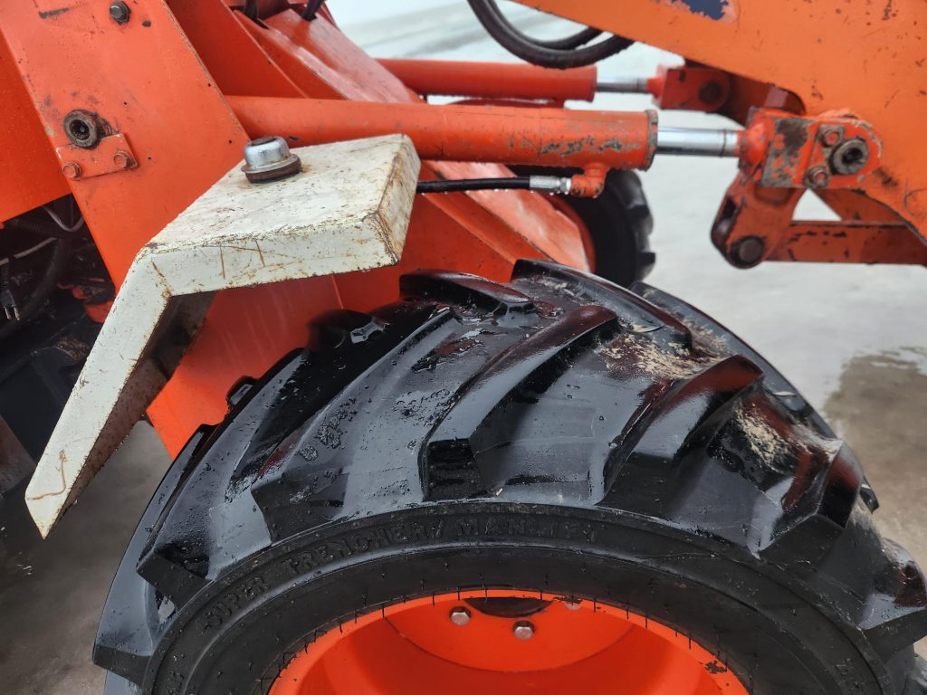2007 Kubota R310