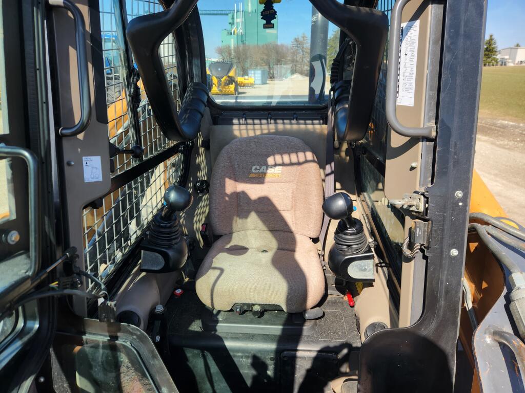 2016 Case SV250