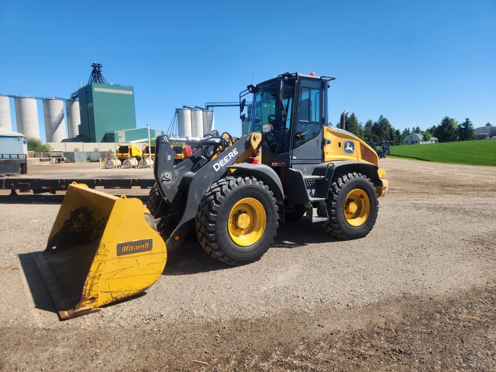 2021 John Deere 344L