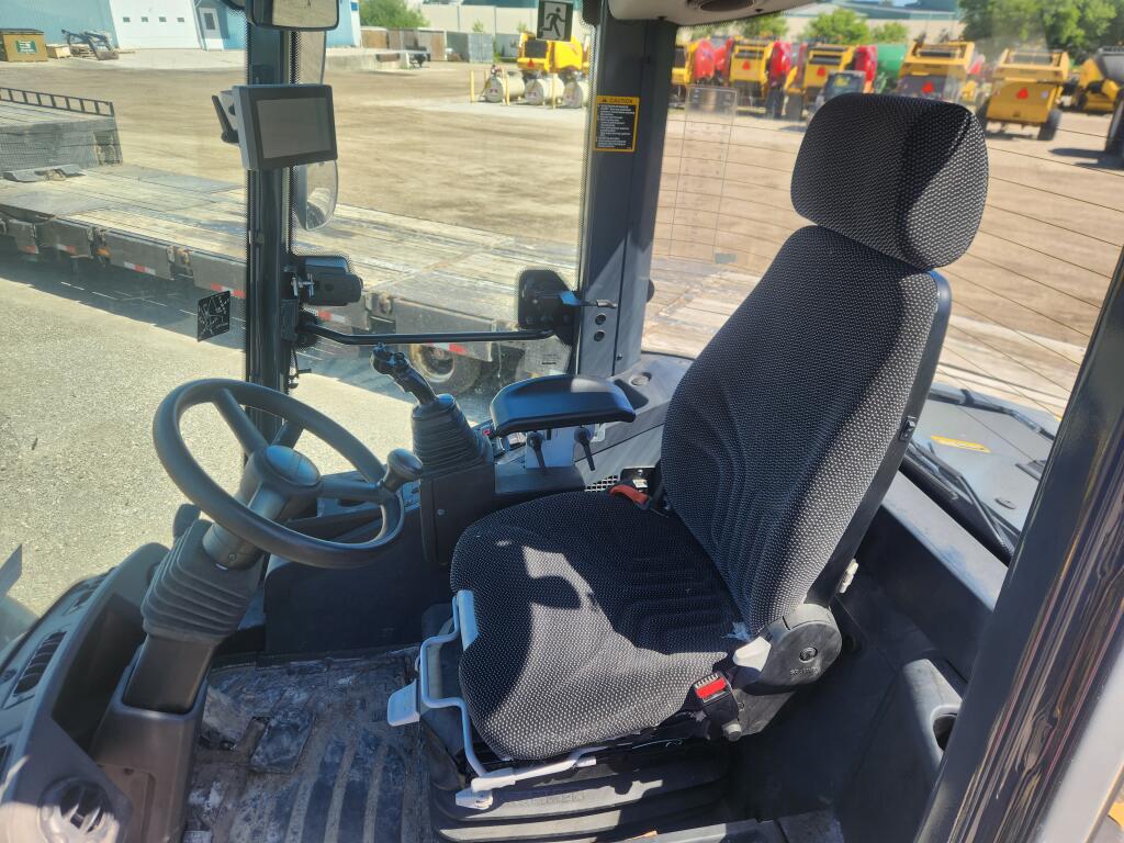 2021 John Deere 344L