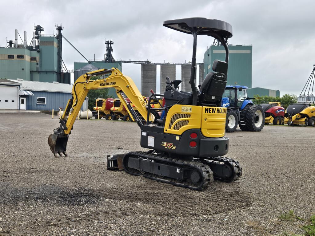 2023 New Holland Construction e17c