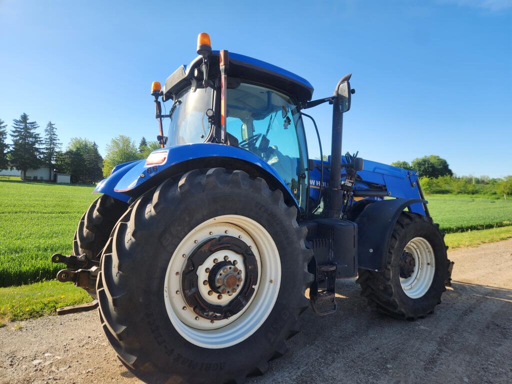 2017 New Holland T7.270
